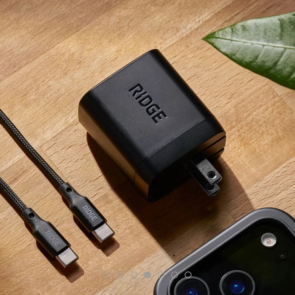 RIDGE WALL CHARGER | 45W POWER ADAPTER KIT | MATTE BLACK